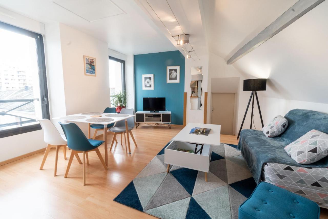 Appartement Rien Que Pour Vous Proche Centre Ville Laval  Exterior photo