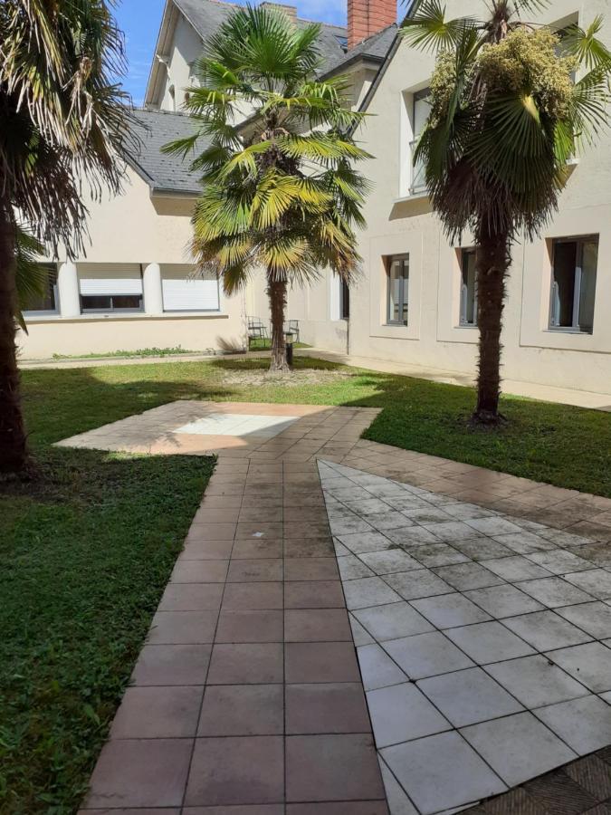 Appartement Rien Que Pour Vous Proche Centre Ville Laval  Exterior photo